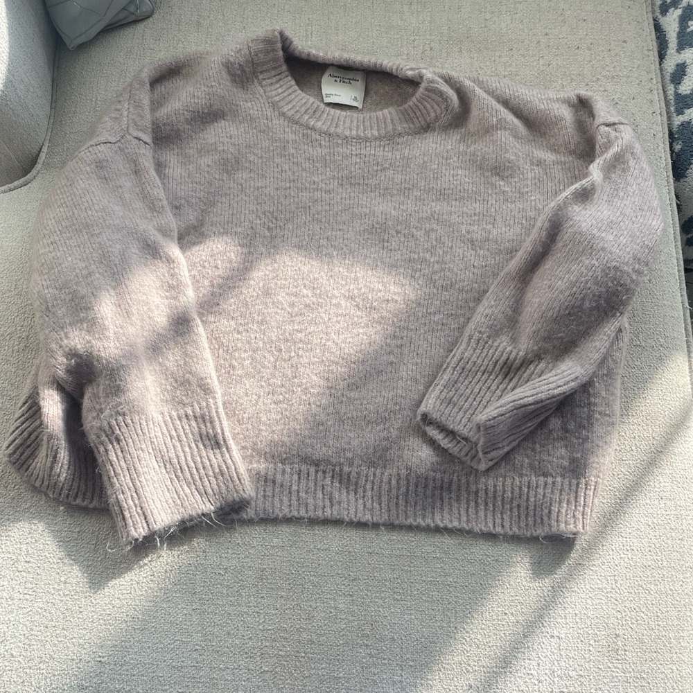 Abercrombie sweater